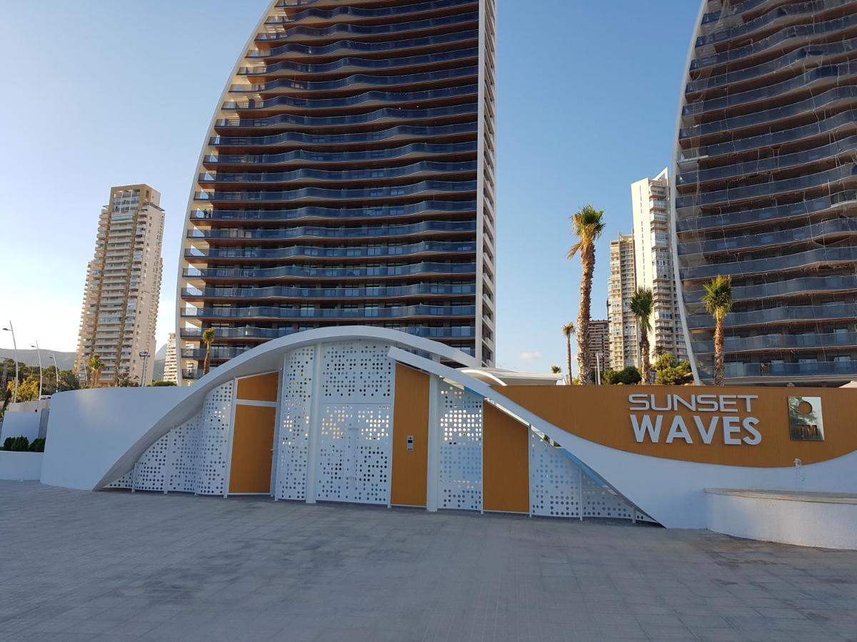 Romero Apartments-Sunset Waves-Benidorm Eksteriør billede